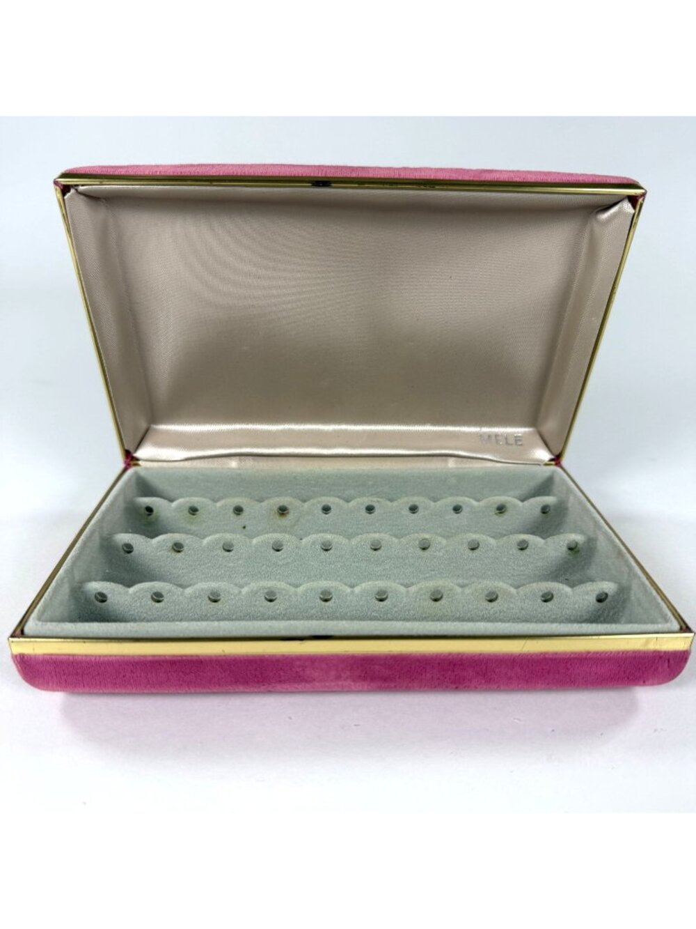 Vintage Pink Velvet Mele Jewelry Box 15 Pair Earrings With Satin-Lined Interior